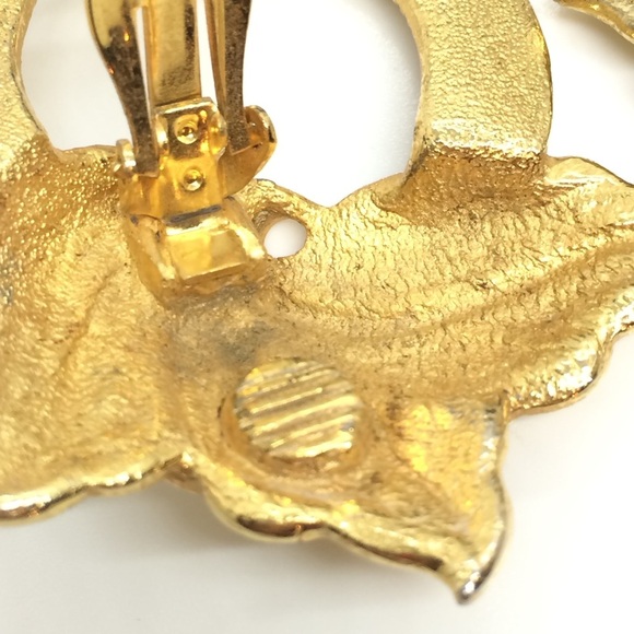 VINTAGE 80S 90S ORGANIC BRUSHED GOLD STATEMENT HOOP EARRING LEAVES PARISIAN CHIC - Picture 16 of 16